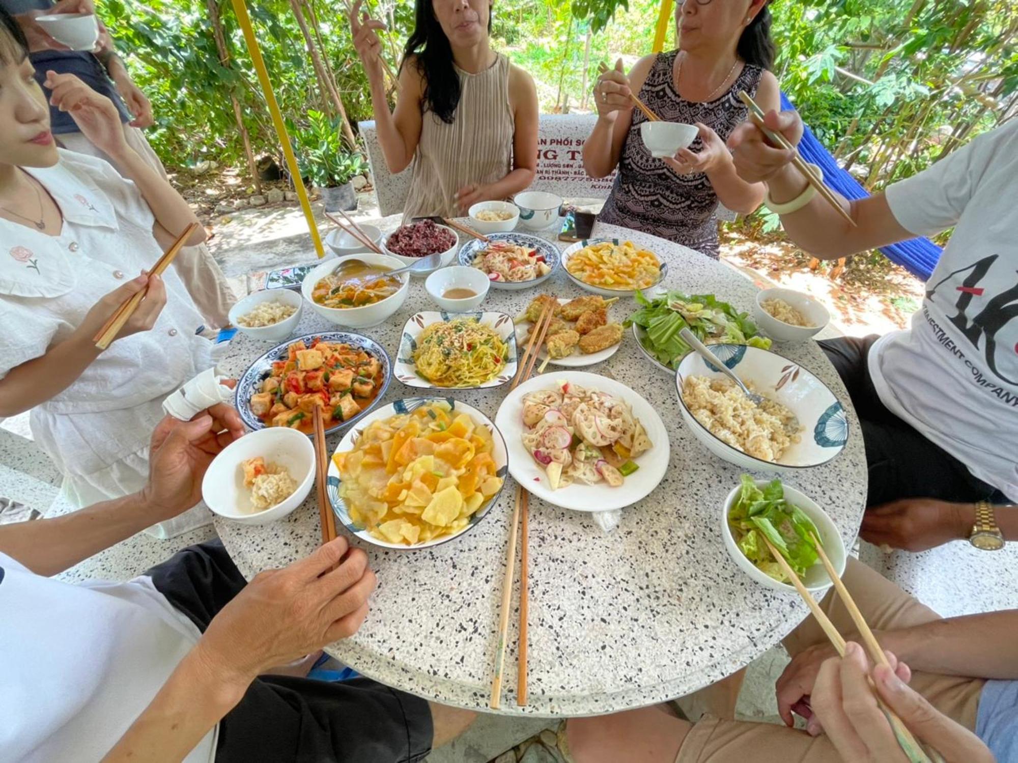 Duc Luu Quang Hotel Binh Thuan Tuy Phong Luaran gambar